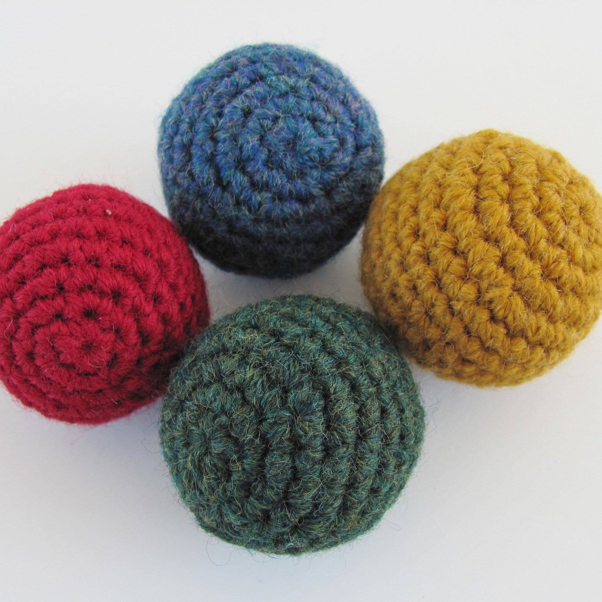 Crocheted Wool Blend Cat Toy Balls Stuffed with Organic Catnip and Cotton, Set of 4